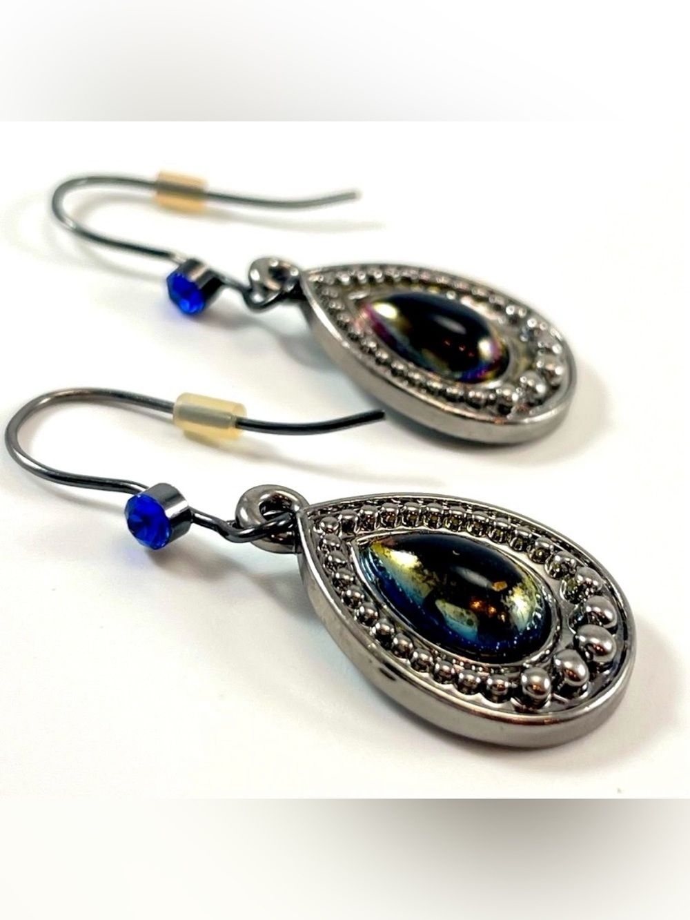 Vintage Avon SH Teardrop Dangle Earrings Rare Blue Rhinestone Gunmetal Tone